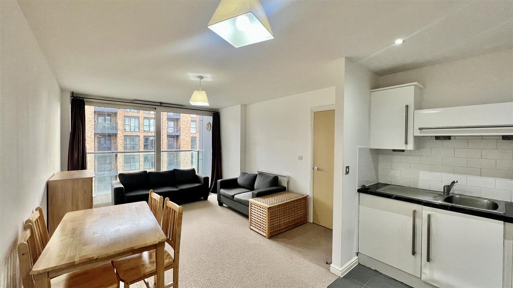 Property photo 2 of 7 Reception Room