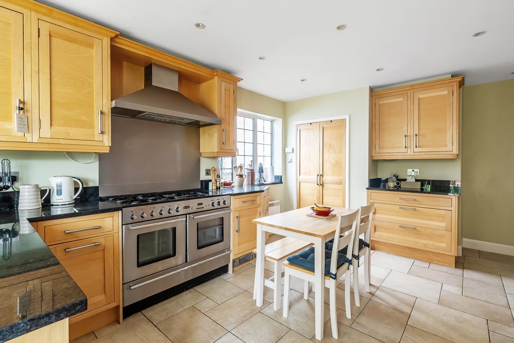 Property photo 3 of 19 Picture No. 07