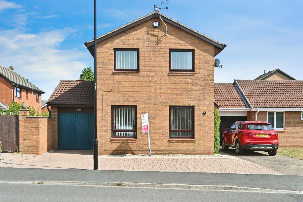 Property photo 1 of 18
