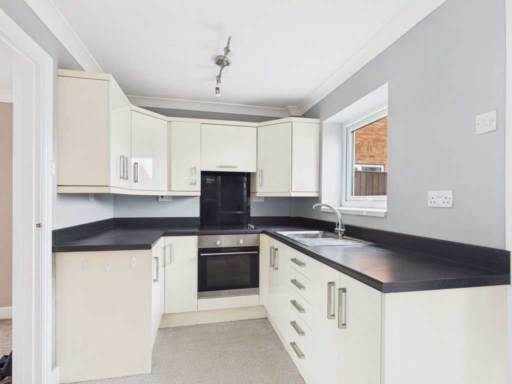 Property photo 2 of 16