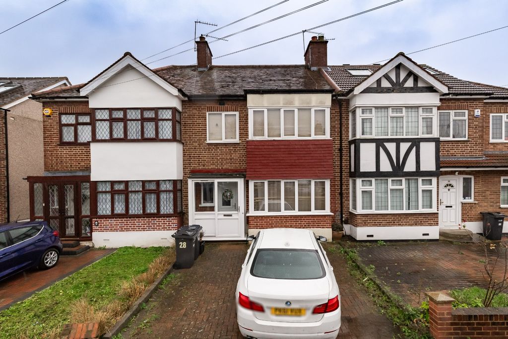 Property photo 1 of 9 3300440