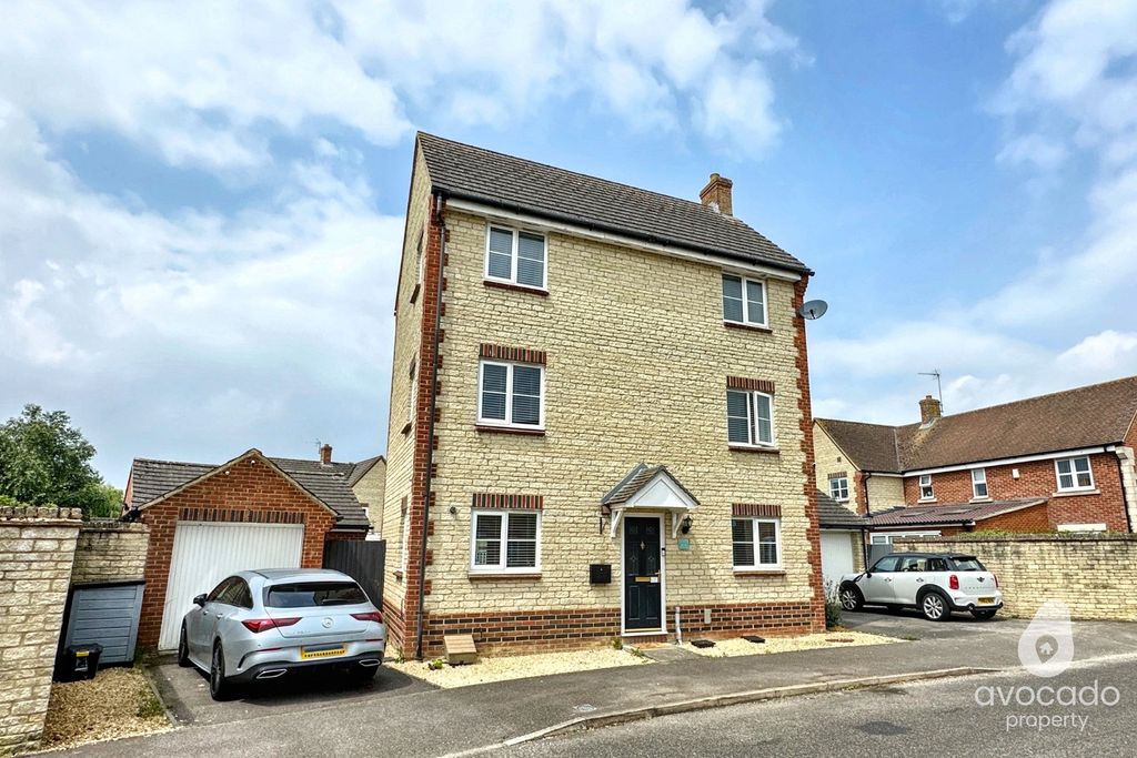 Property photo 1 of 14 4245501