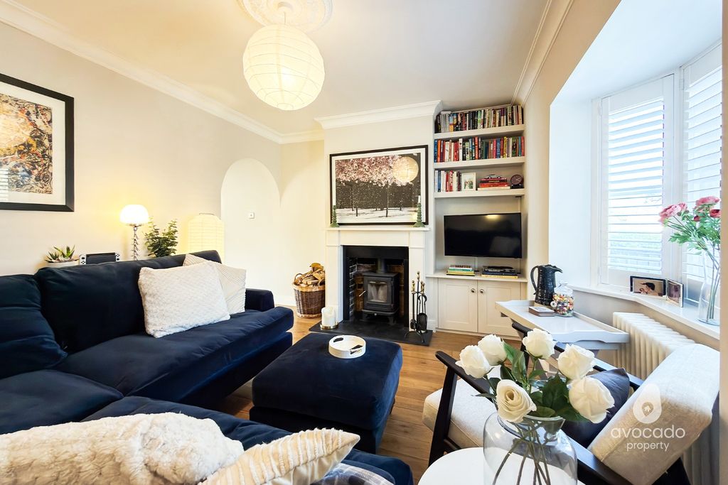 Property photo 3 of 20 3905076