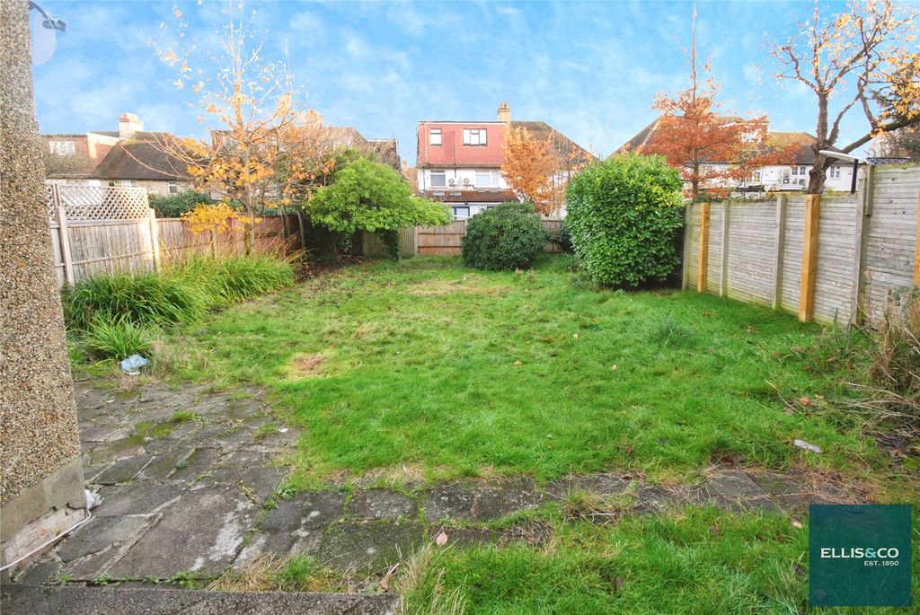 Property photo 3 of 14 Picture No. 37