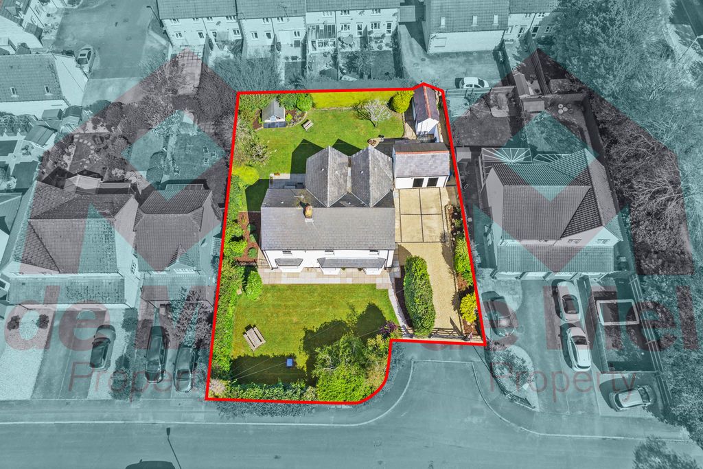 Property photo 3 of 32 Photo 2