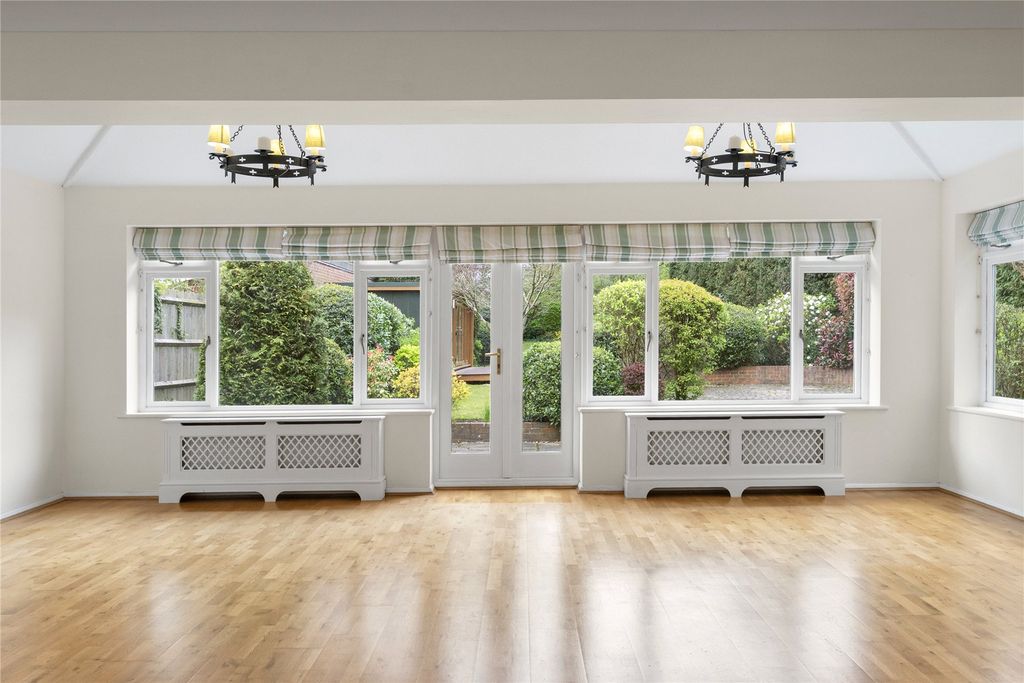 Property photo 3 of 20 Picture 3