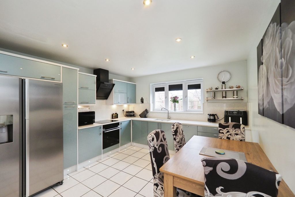 Property photo 2 of 20 Img_3870