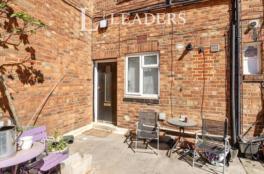 Property photo 1 of 18 Picture No. 16