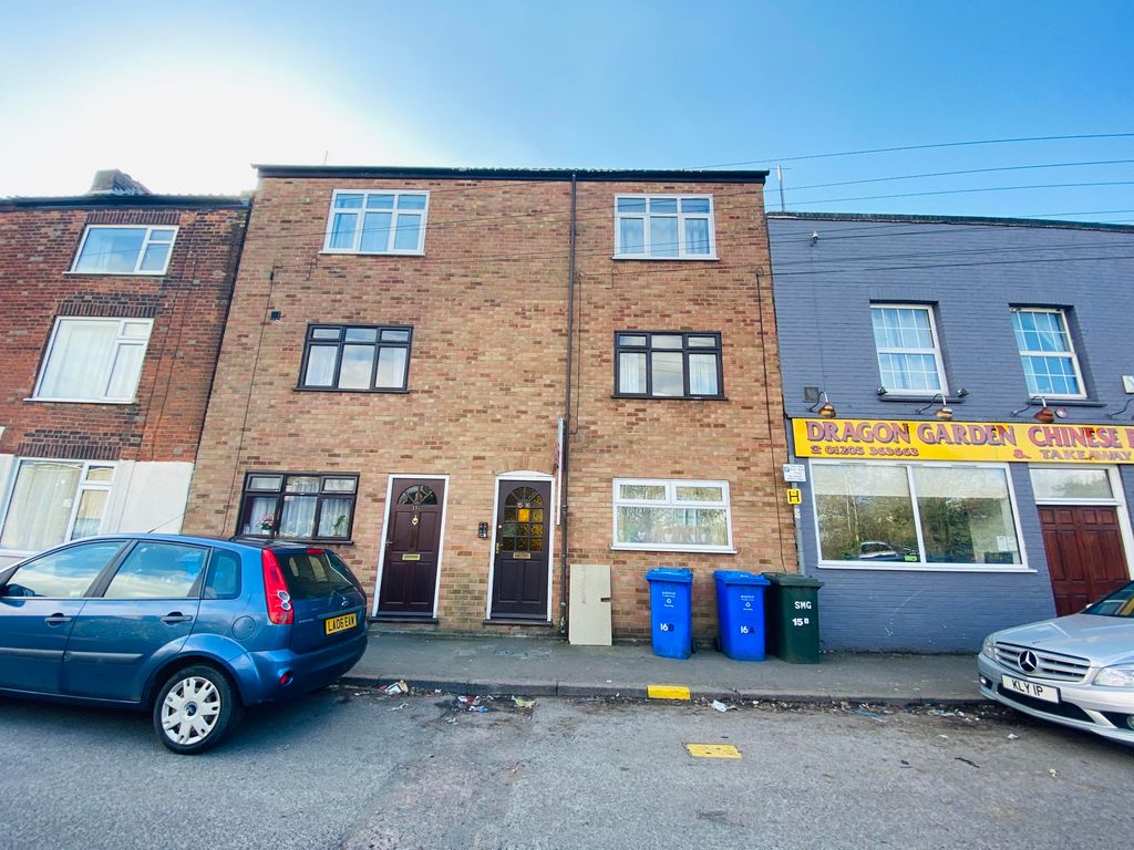 Property photo 3 of 4 Front