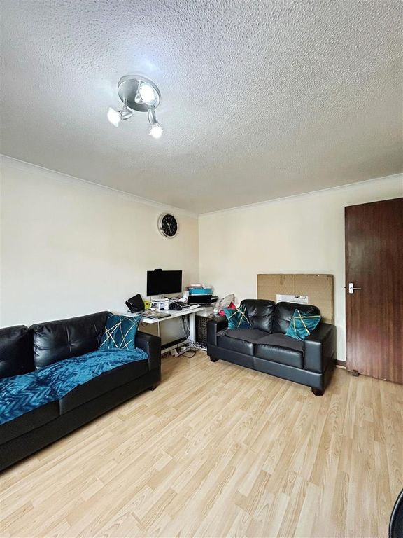Property photo 1 of 8 Bf393500-New 204.Jpg