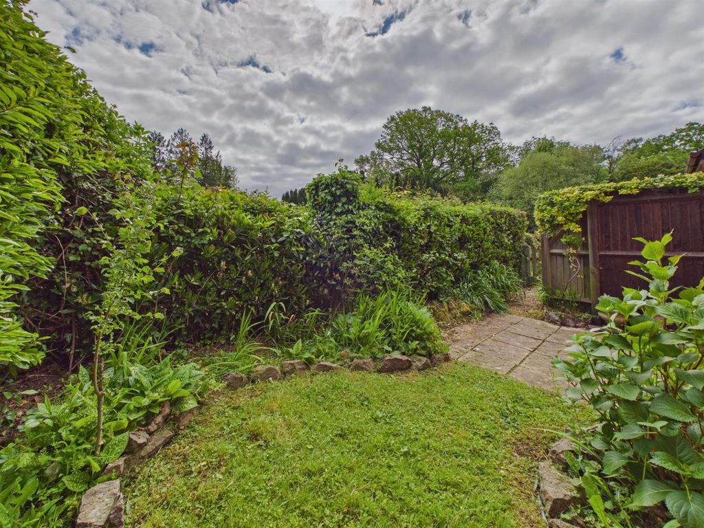 Property photo 3 of 23 Cam03972G0-Pr0356-Still016.Jpg
