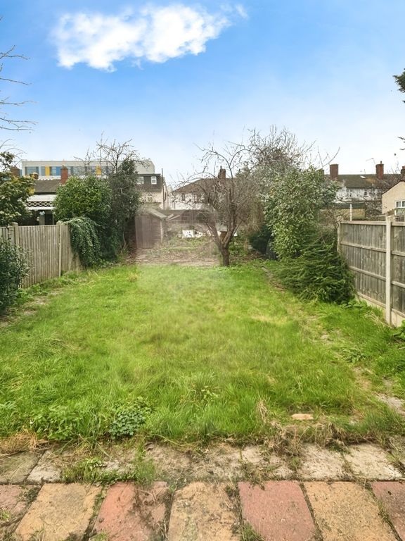 Property photo 2 of 6 Picture No. 04