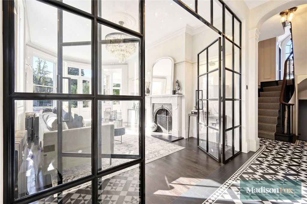 Property photo 3 of 53 Picture No. 34