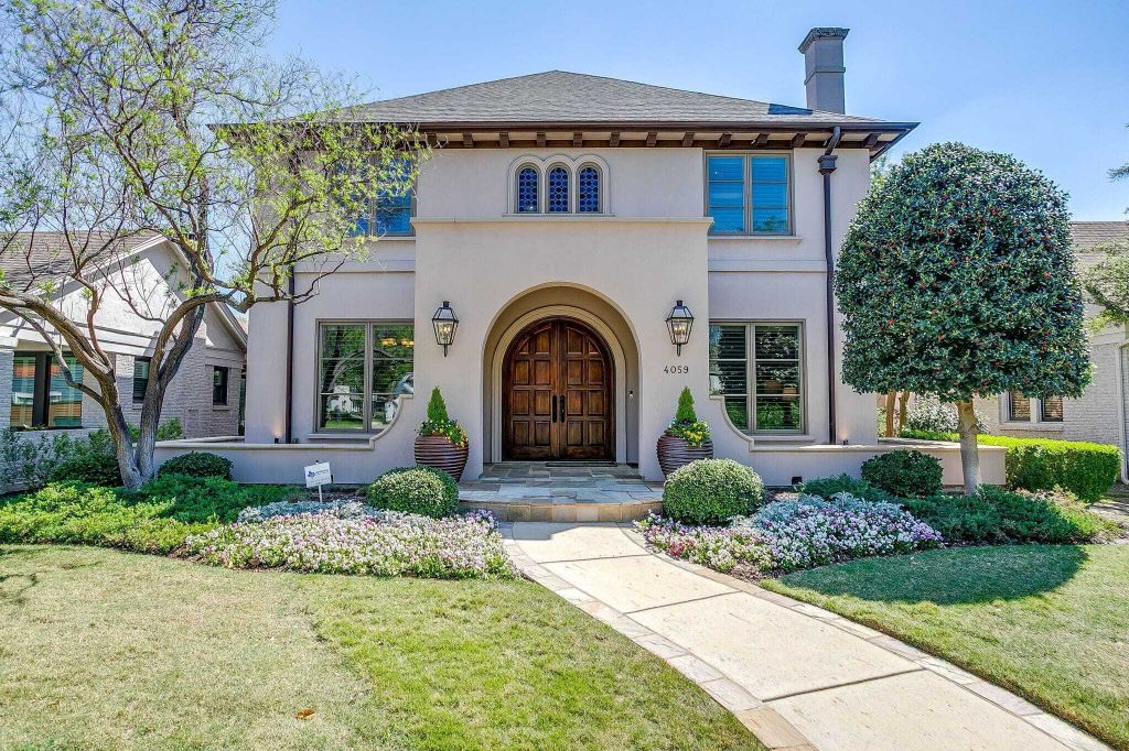 Property photo 1 of 31