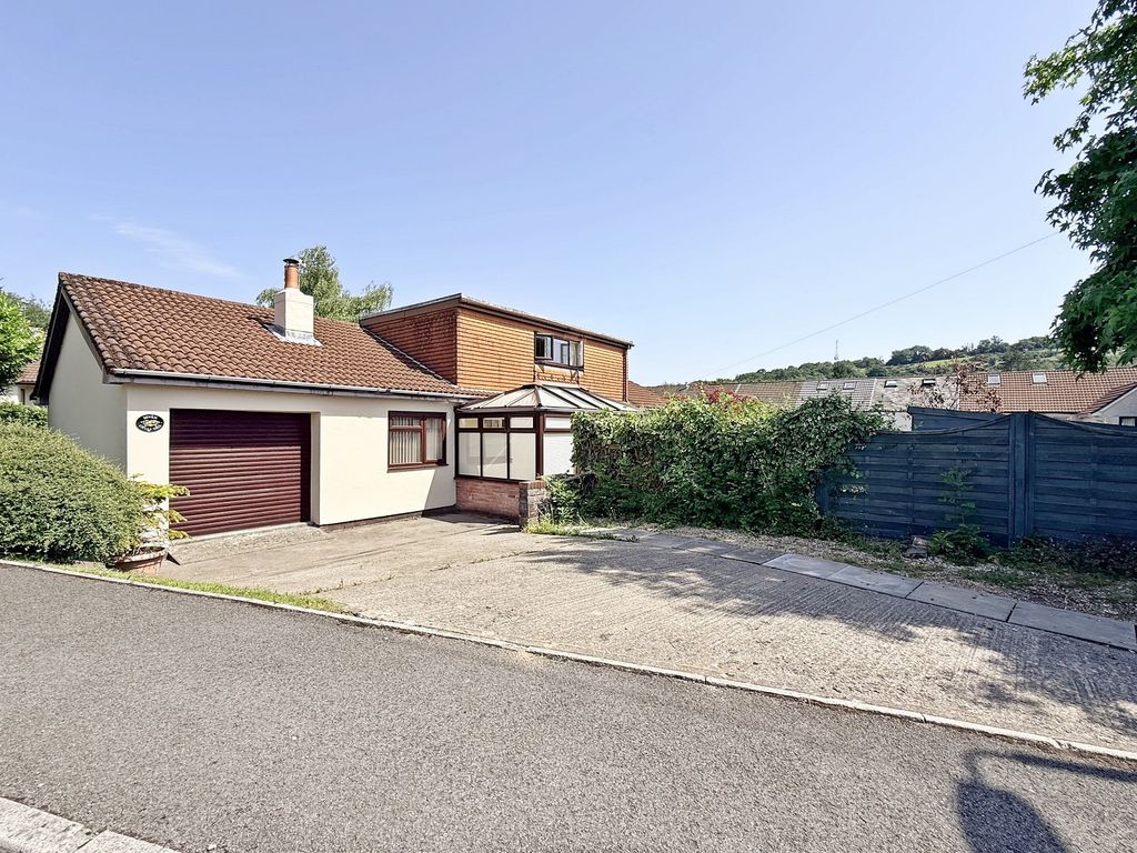 Property photo 1 of 33 Main Image