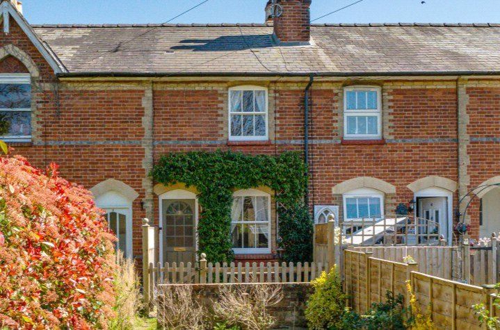 Property photo 1 of 31 Front Aspect