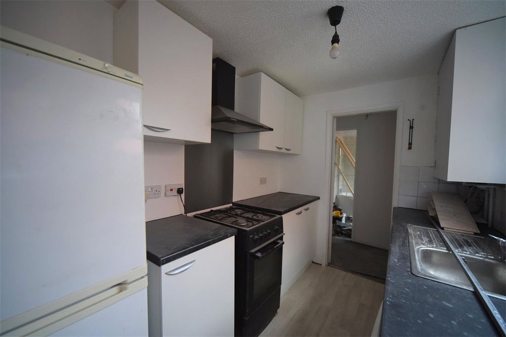Property photo 1 of 8 Picture No. 01