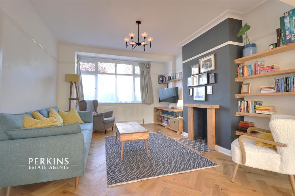 Property photo 1 of 14 Rec.Jpg