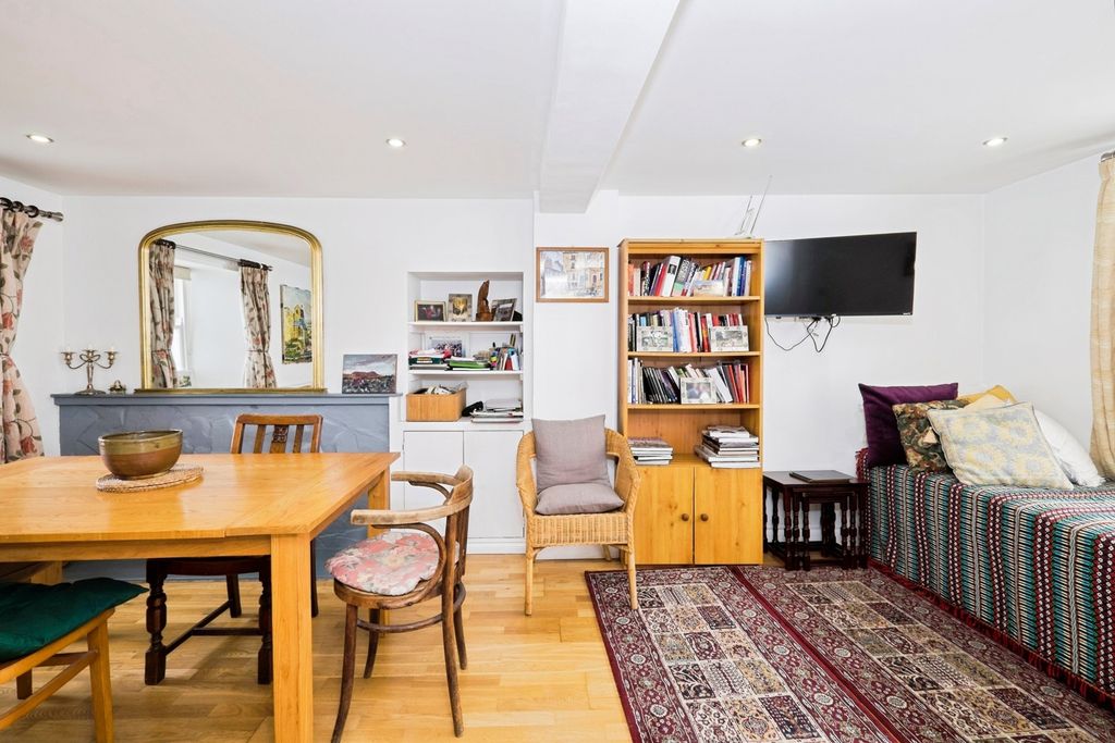 Property photo 1 of 13 Pbox-Img.Jpg