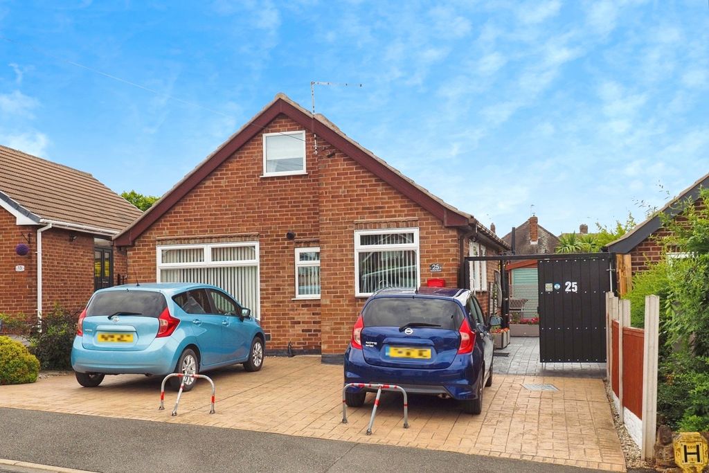 Property photo 1 of 17 Picture No. 21