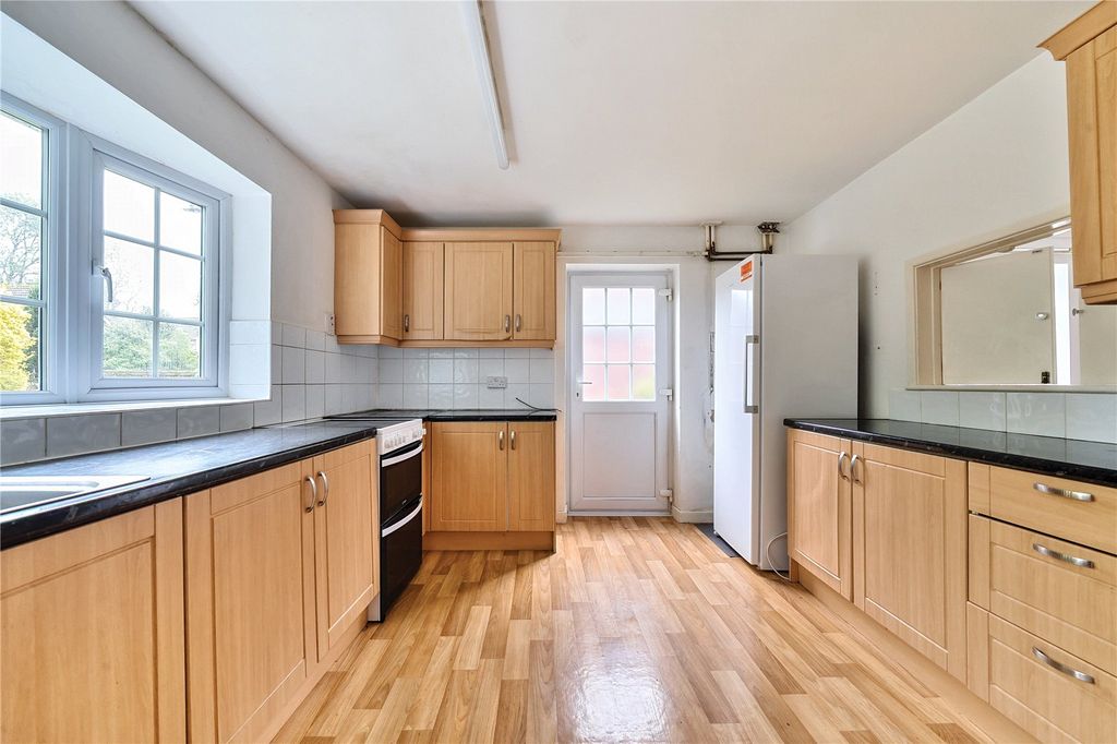 Property photo 3 of 9 Picture No. 08