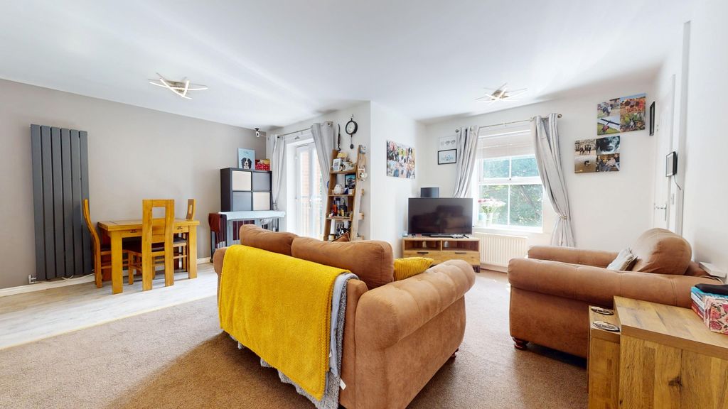 Property photo 3 of 17 5342903