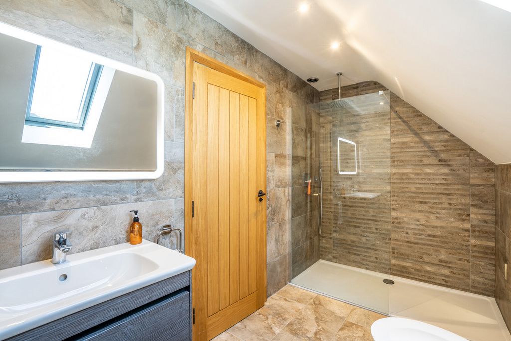 Additional image 42 of 9 bed country house for saleRoemead Road, Wells BA5
