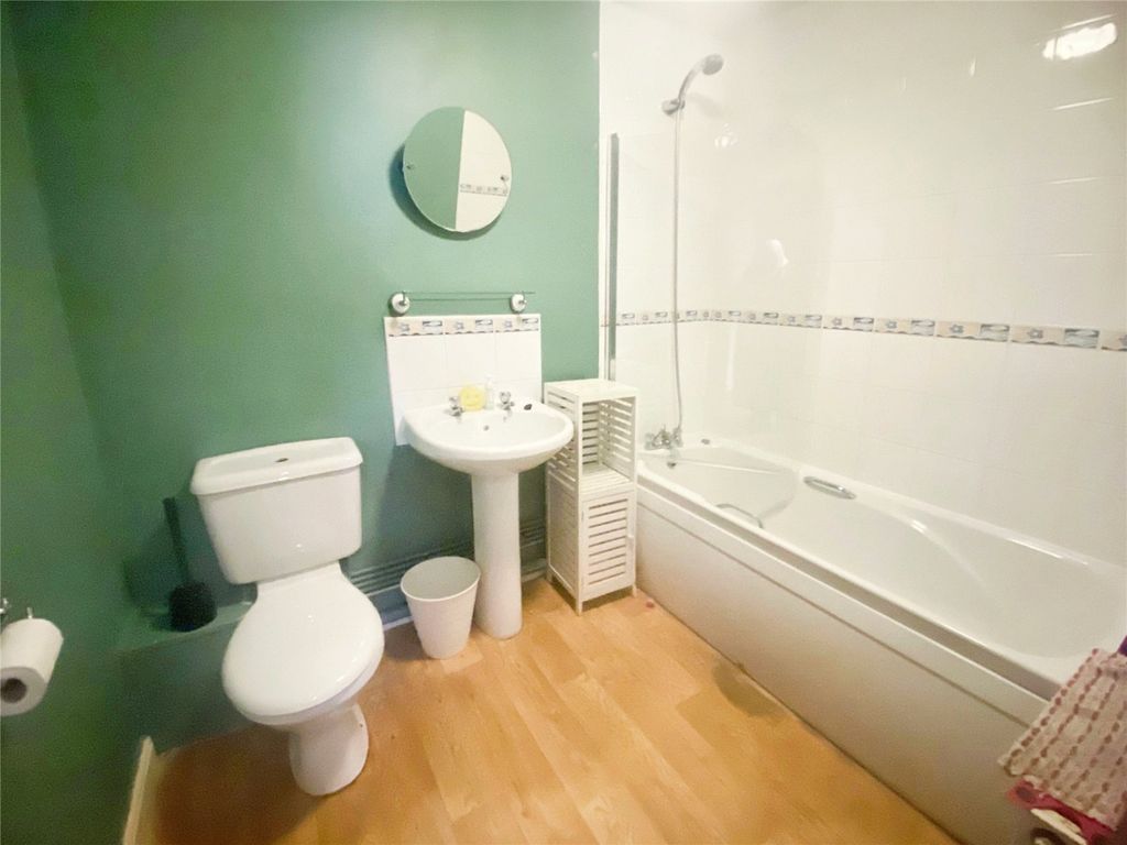 Property photo 2 of 5 Bathroom