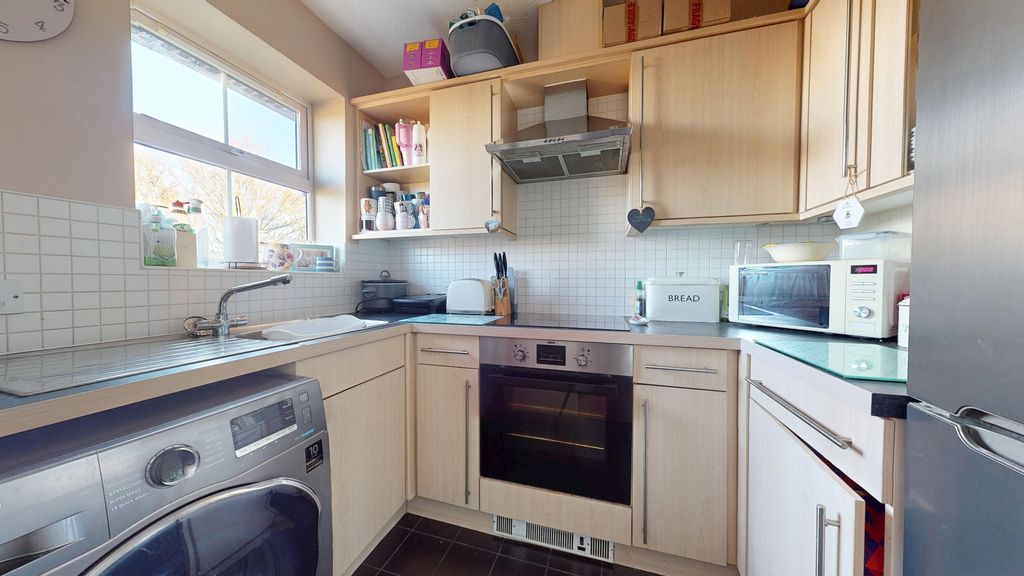 Property photo 3 of 6 Timken House