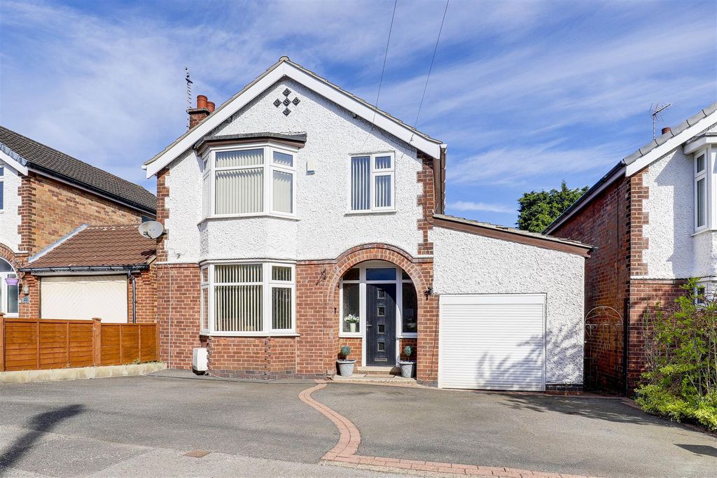 Property photo 1 of 31 33186.Jpg
