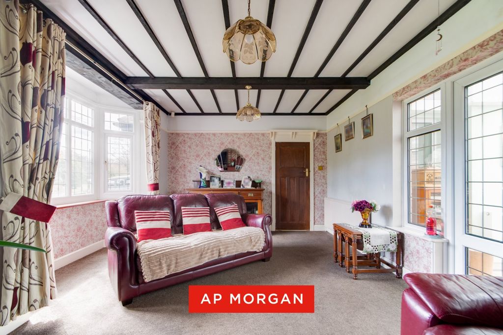 Property photo 3 of 17 Picture No. 08