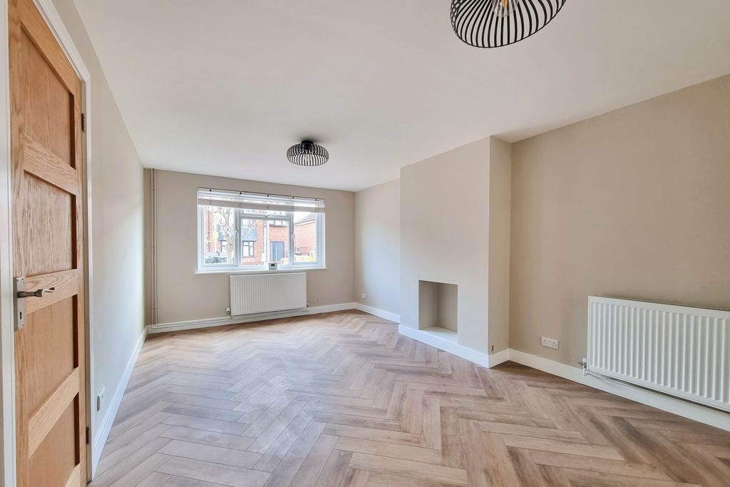 Property photo 3 of 18 20260325_111634