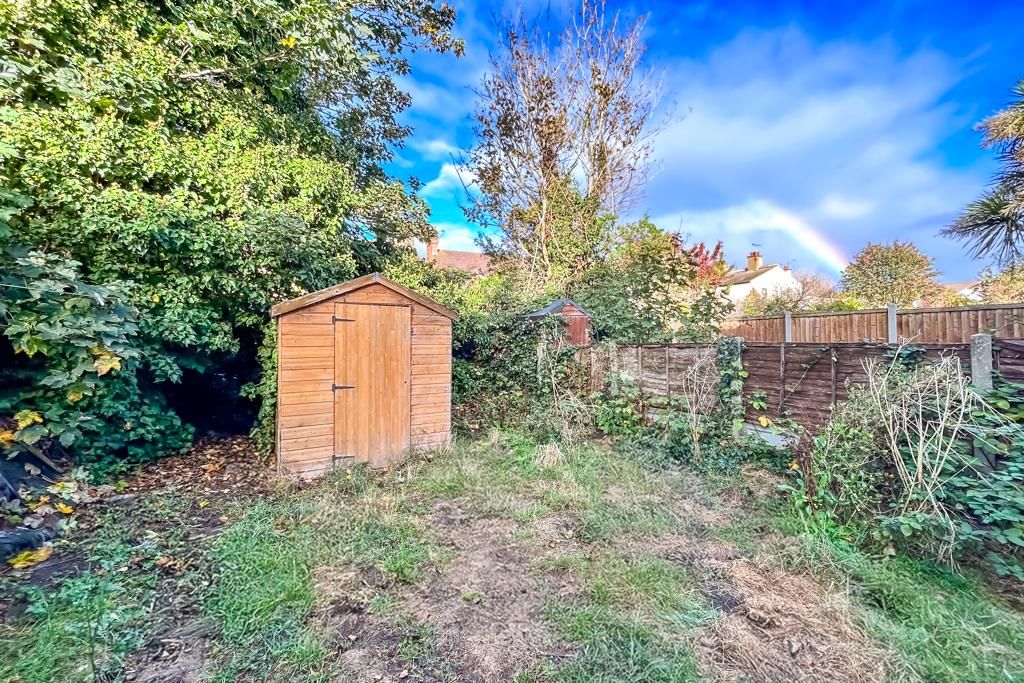 Property photo 2 of 12 Garden