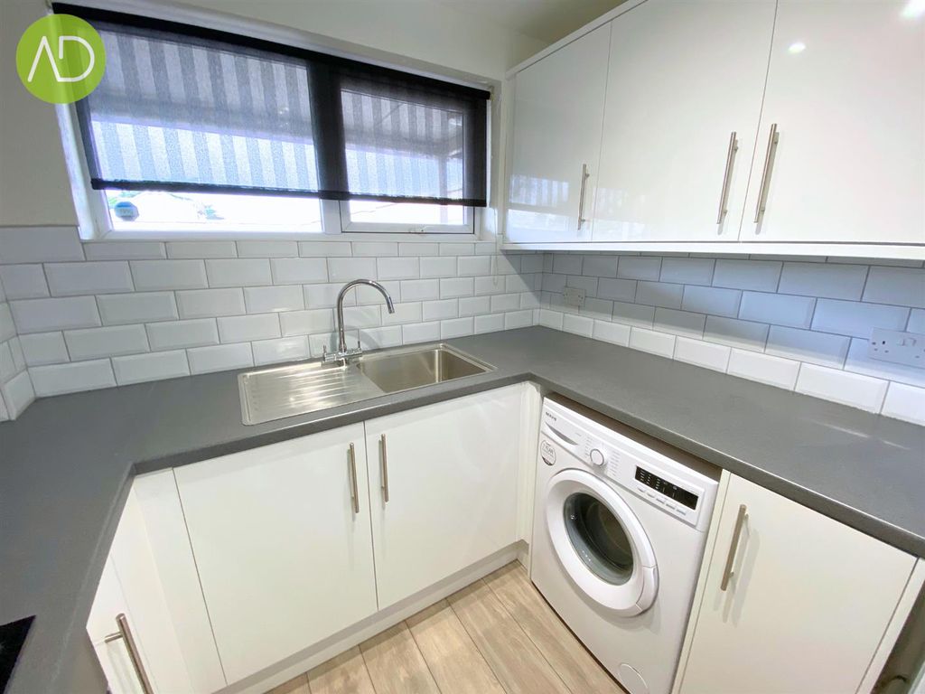 Property photo 2 of 9 14.Png