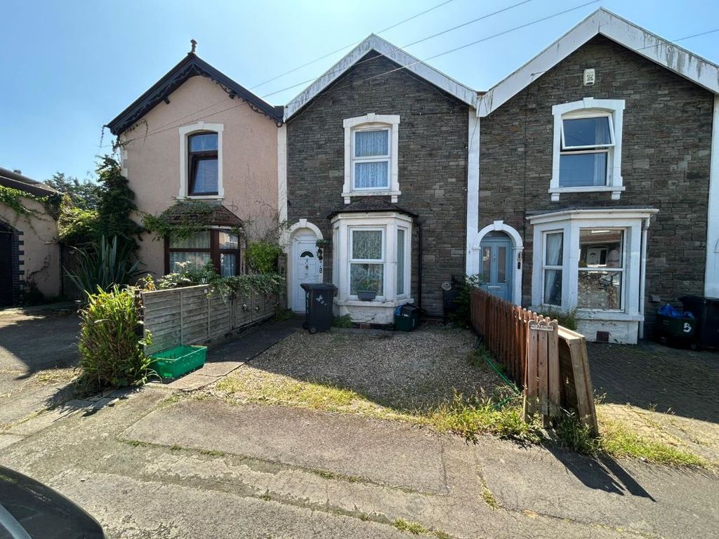 Property photo 1 of 9