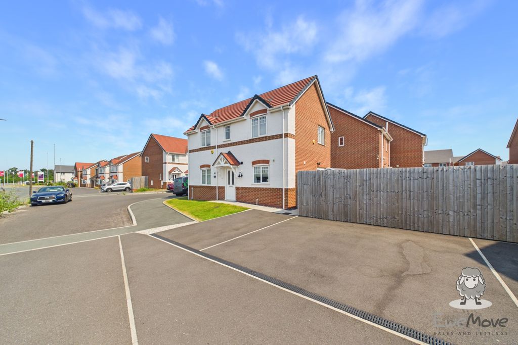 Property photo 2 of 14 Cam01866G0-Pr0545-Still004