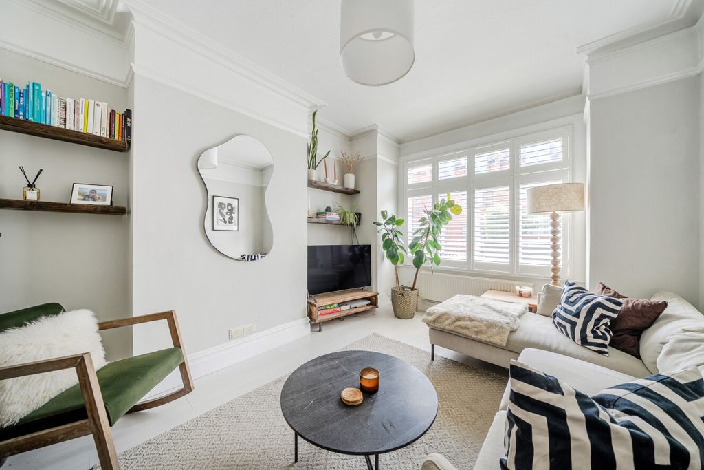 Property photo 2 of 12 1479414-4-6A31571...