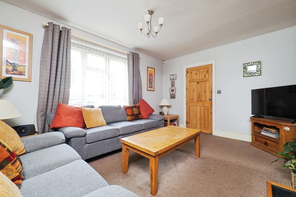 Property photo 2 of 22 Pbox-Img.Jpg