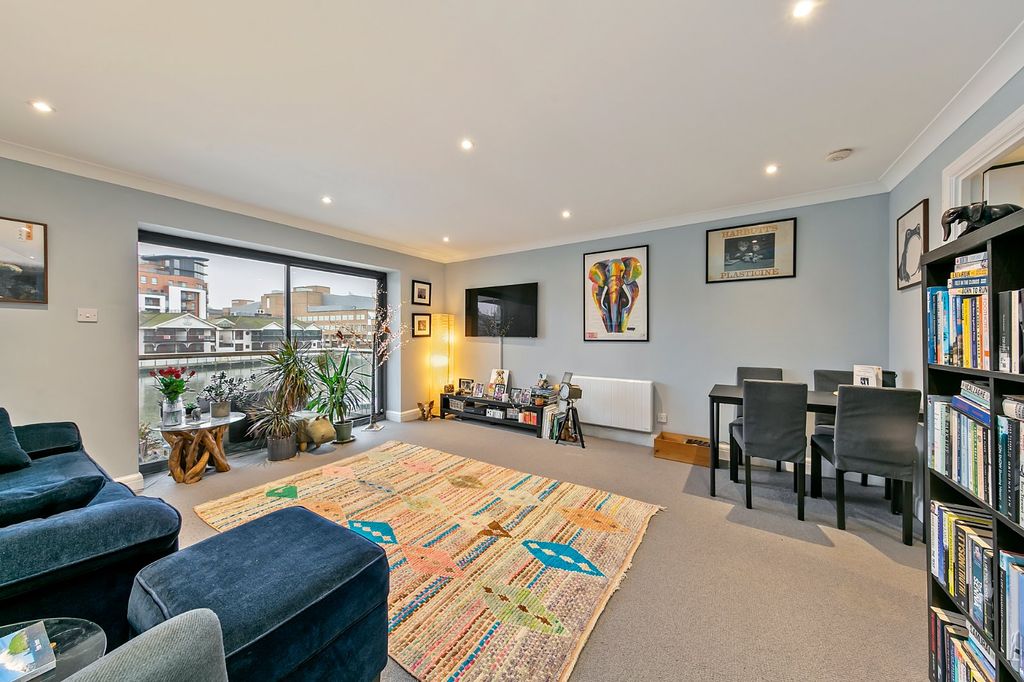 Property photo 2 of 14 Picture No. 02