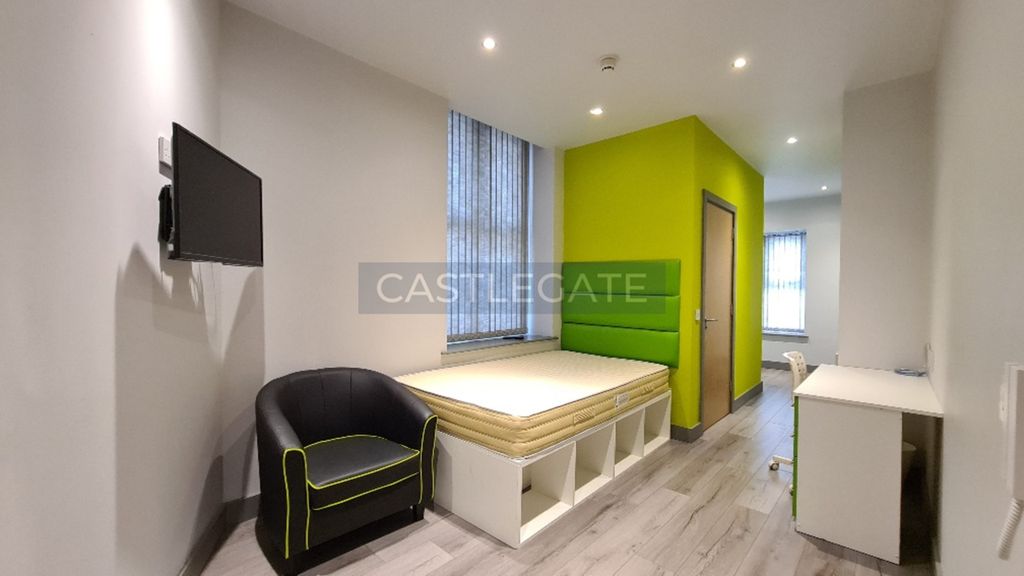 Property photo 1 of 12 Flat 3, Room 4, Dundas Works, 15-17 Dundas Street, Huddersfield, HD1 2He