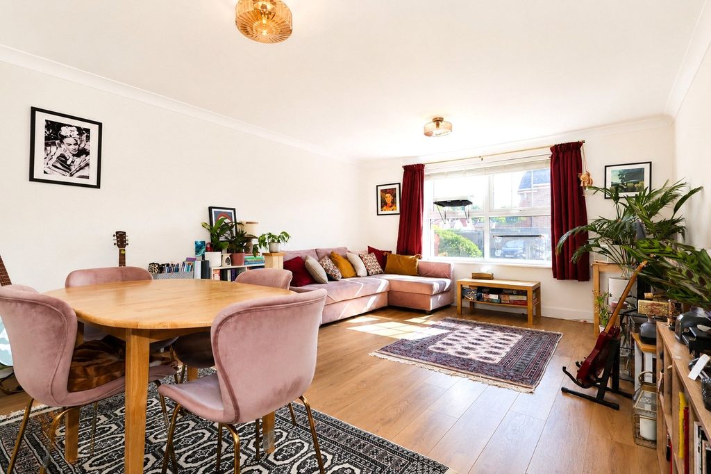 Property photo 2 of 13 Picture No. 07