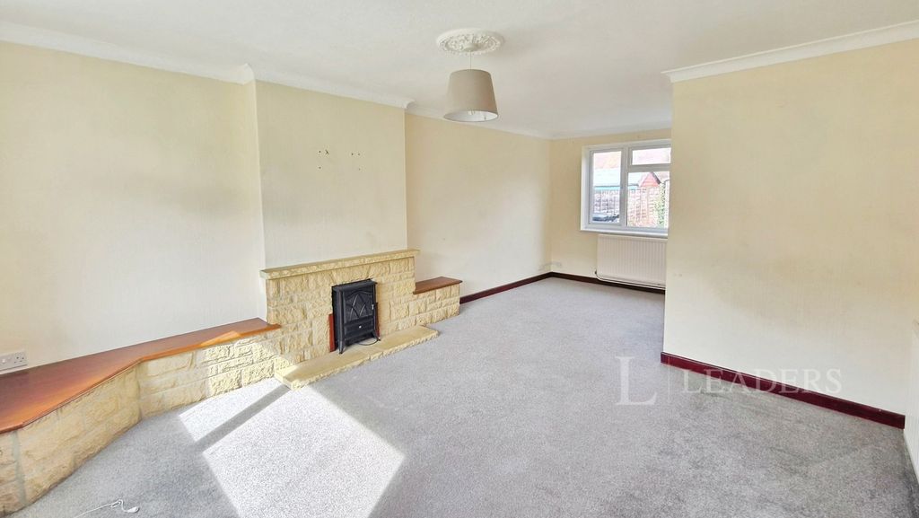 Property photo 2 of 12 Pbox-Img.Jpg