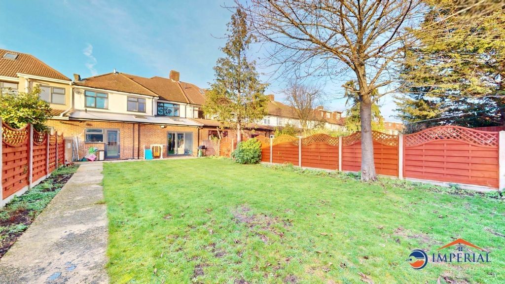 Property photo 1 of 27