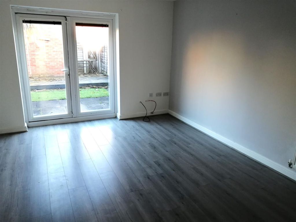 Property photo 3 of 16 Img_20260326_071502.Jpg