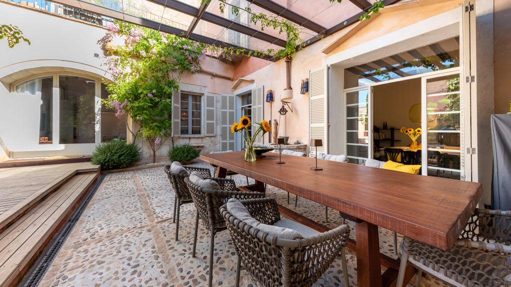 Property photo 2 of 31 002.Jpg