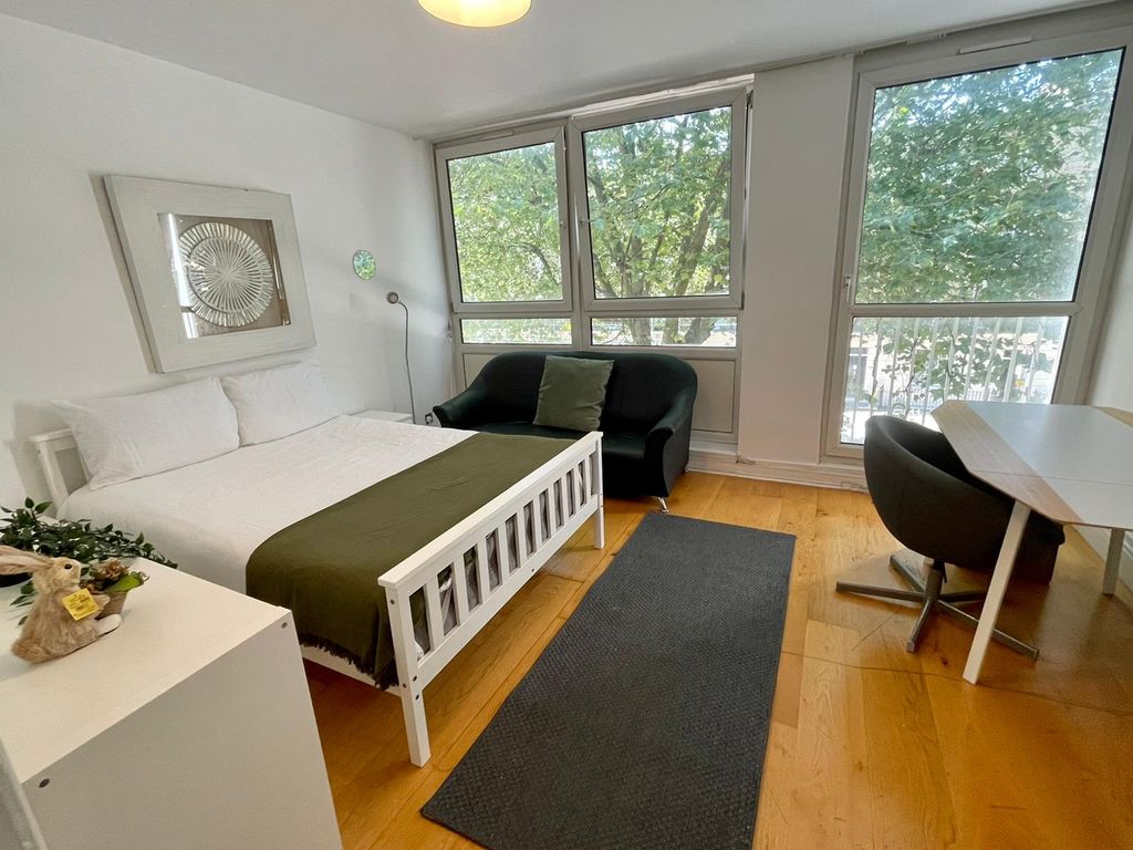 Property photo 1 of 25