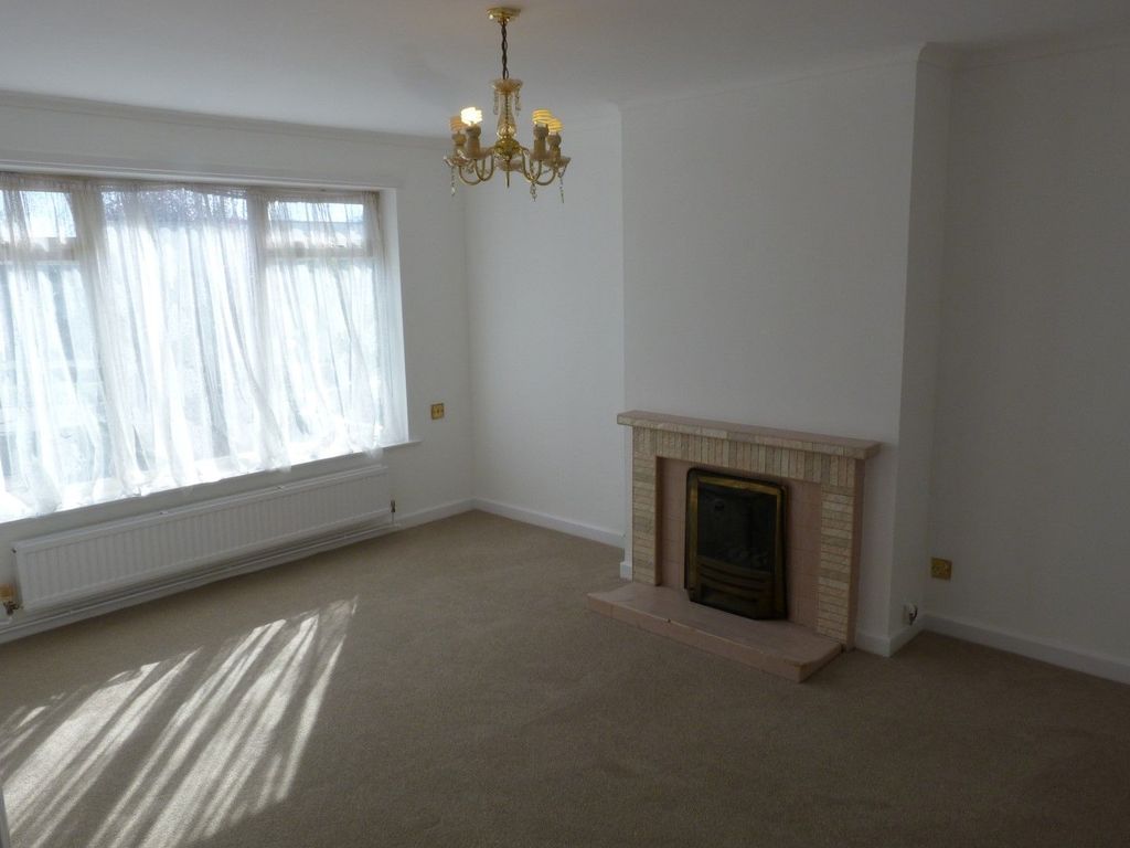 Property photo 2 of 7 Photograph 2