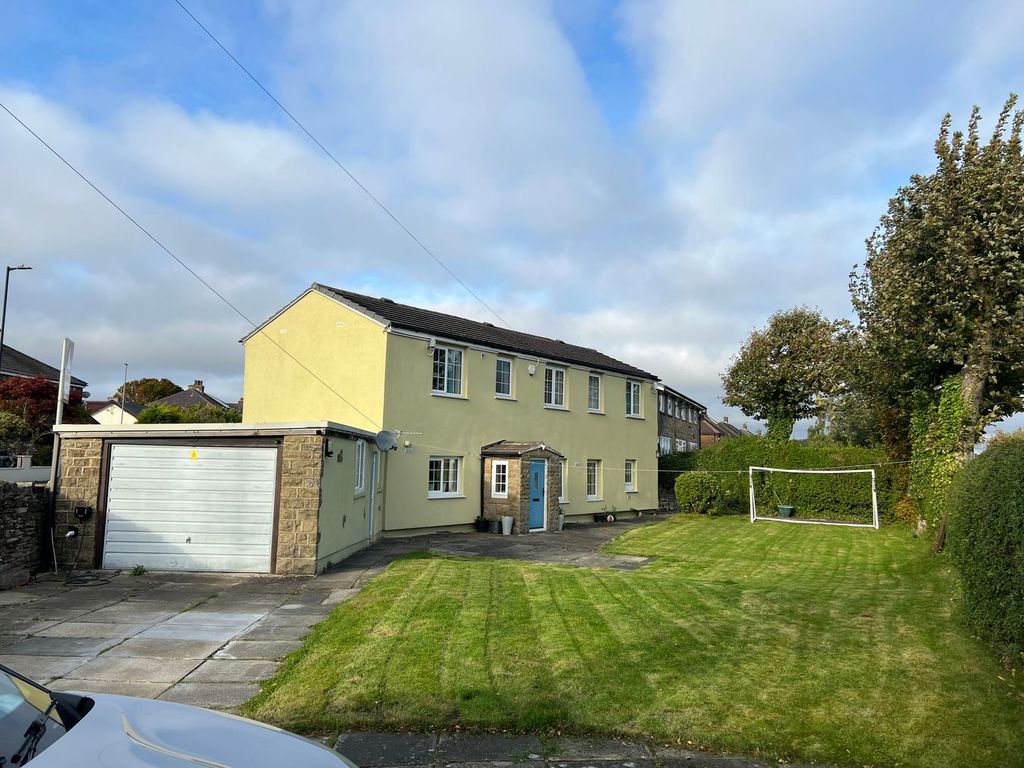 Property photo 1 of 29