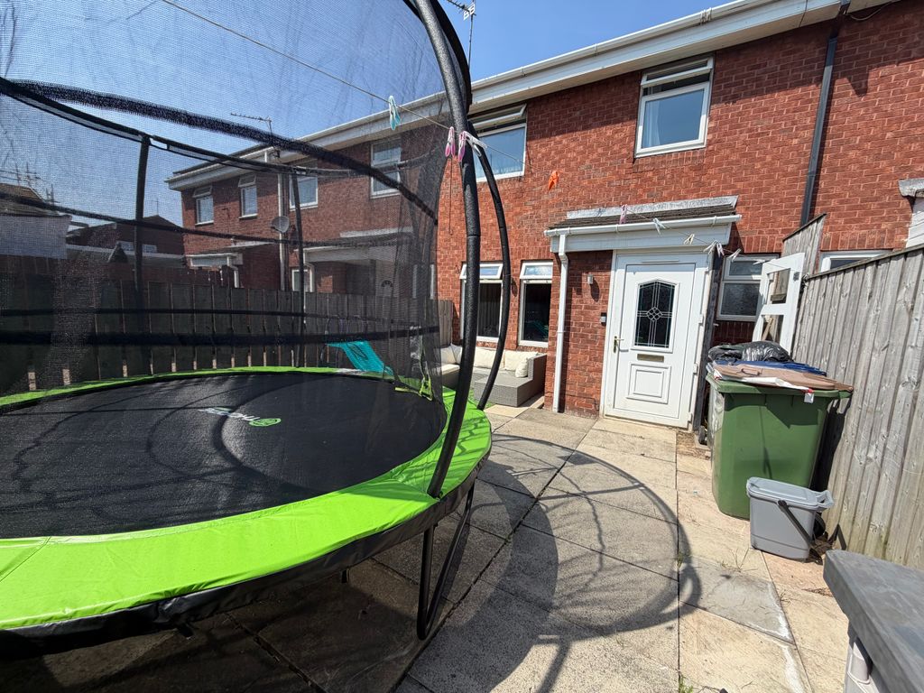 Property photo 2 of 10 Img_0763