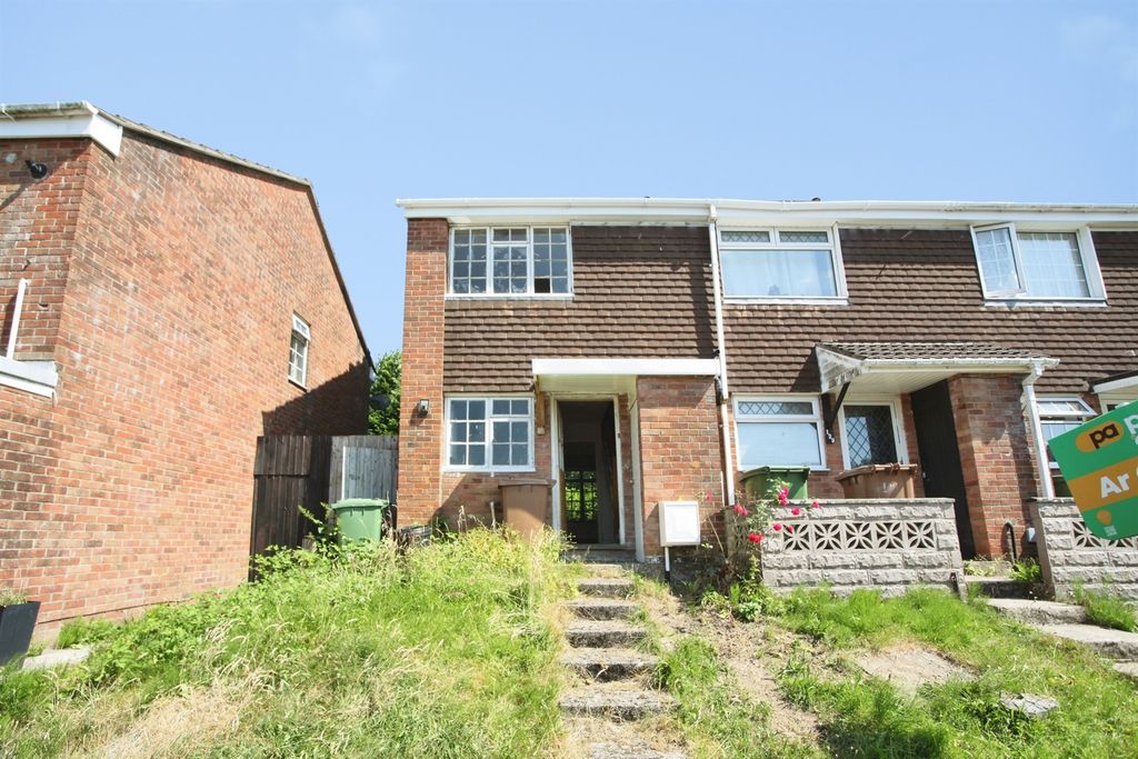 Property photo 1 of 20